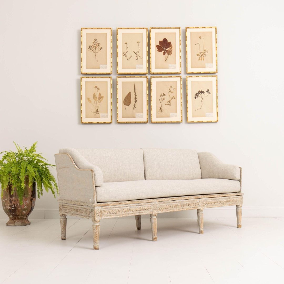 1_2231_18th_century_swedish_gustavian_period_trag_sofa_014