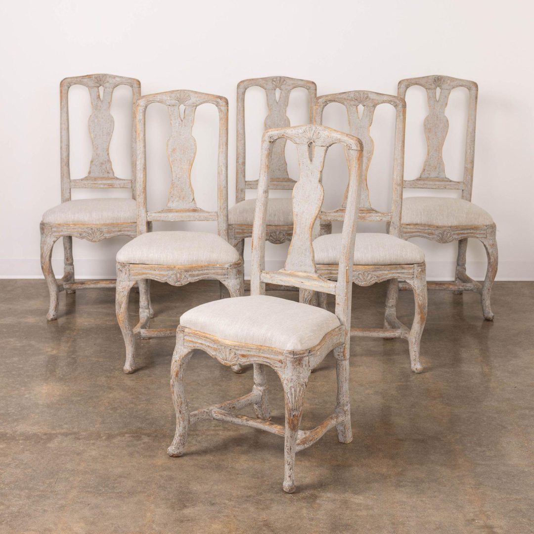 1_2236_18th_century_set_of_six_Swedish_Rococo_painted_chairs_001