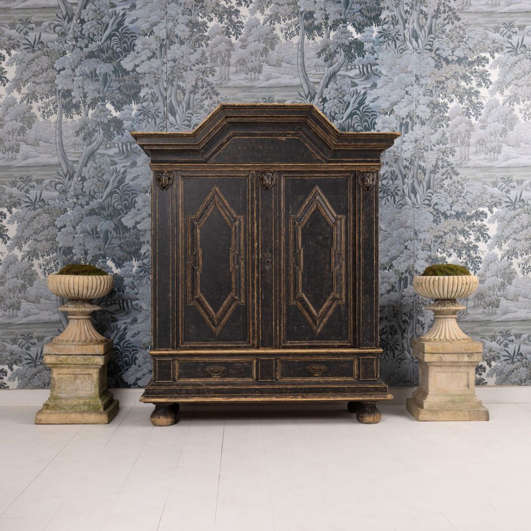 1_2289_18th_century_Swedish_Baroque_painted_linen_press_cabinet-0004
