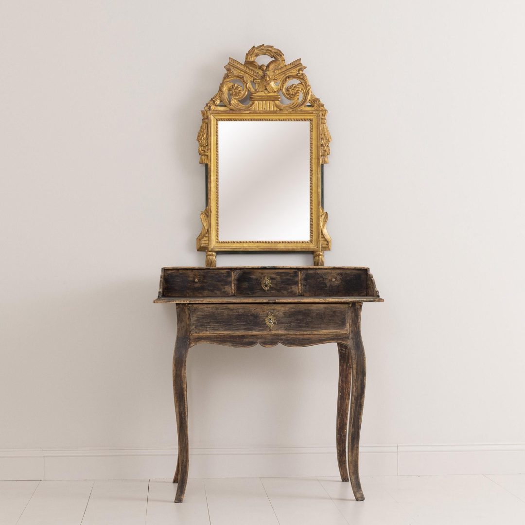 2109_18th_century_Swedish_rococo_original_paint_desk_secretary_1b