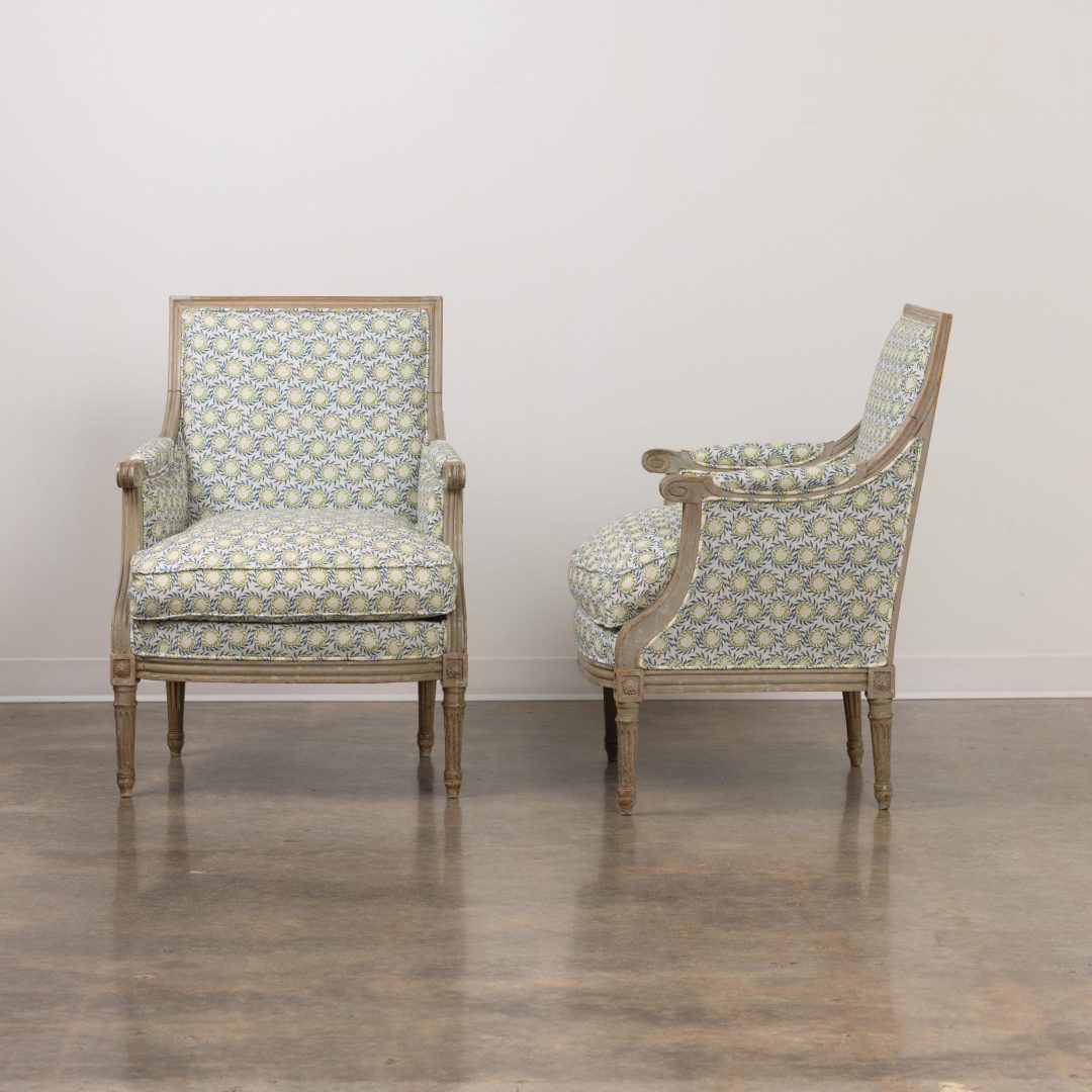 2163_19th_century-french_pair_of_bergere_chairs_original_paint_002b