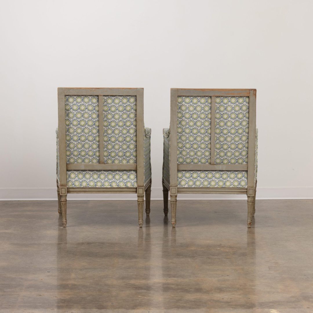 2163_19th_century-french_pair_of_bergere_chairs_original_paint_004b