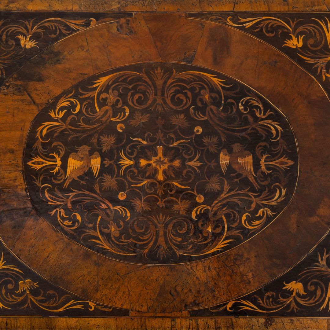 2279_17th_century_english_william_and_mary_walnut_and_ebony_floral_marquetry_chest_of_drawers_028d