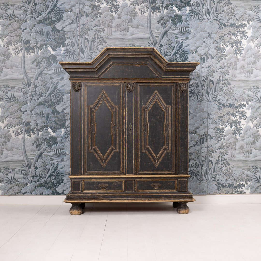 2289_18th_century_Swedish_Baroque_painted_linen_press_cabinet-0001