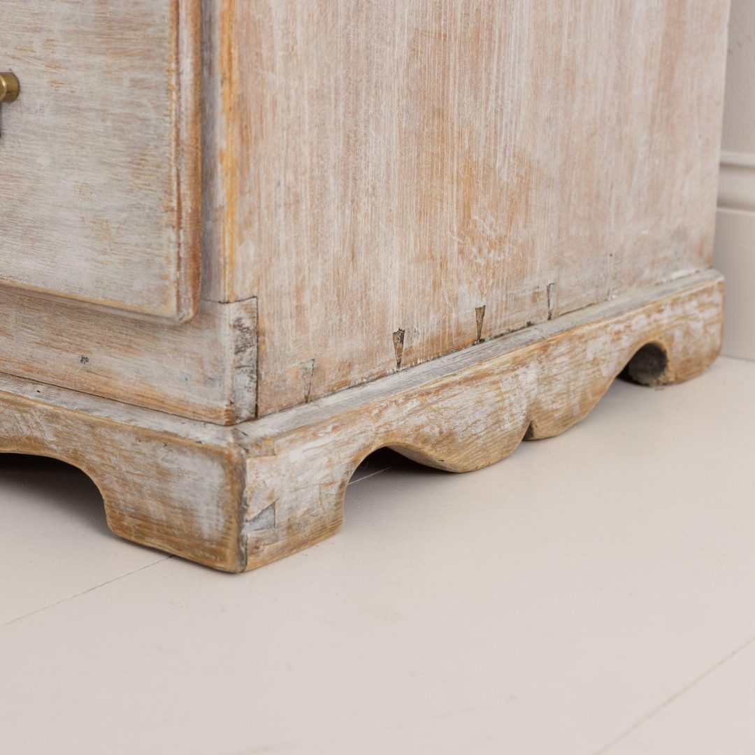 22_2126_18th_century_swedish_gustavian_period_painted_secretary_library_47