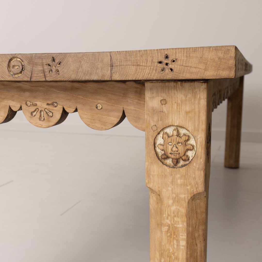 28_2054_19th_century_french_oak_dining_table_latin_carvings_scalloped_apron_32