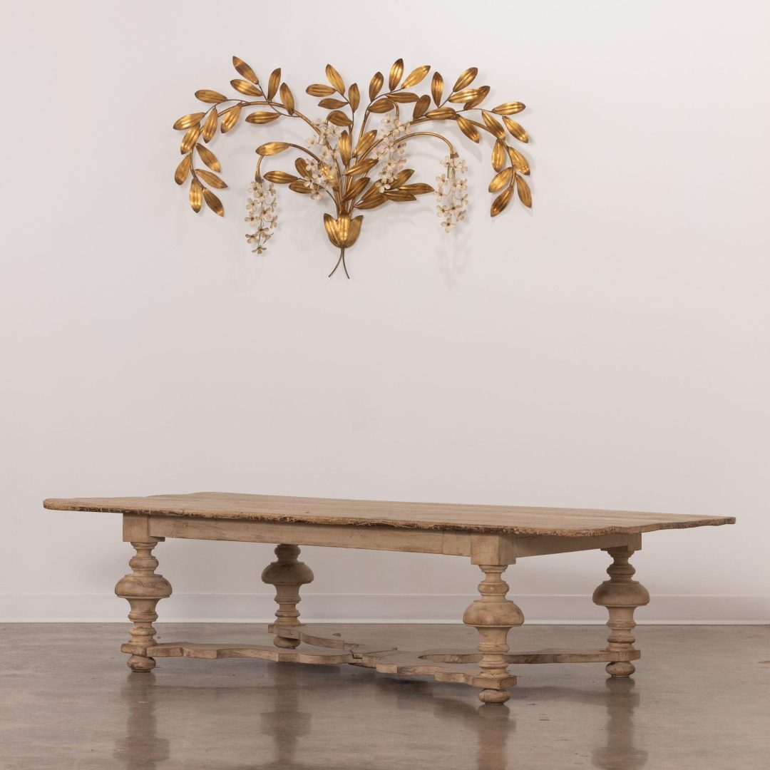2_1807_18th_century_Italian_pine_painted_coffee_table_14