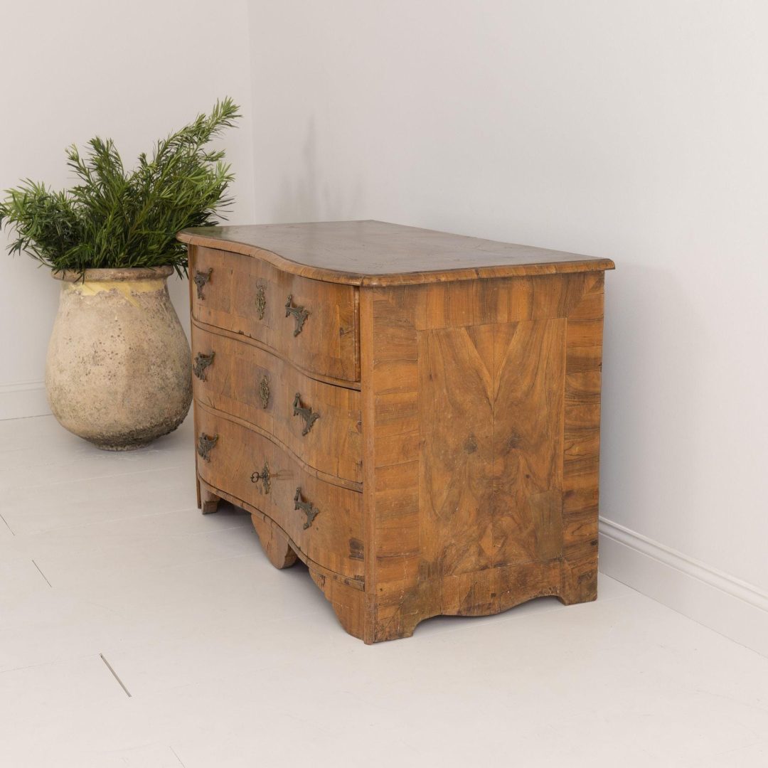 2_2026_18th_century_dutch_walnut_rococo_chest_commode_marquetry_3