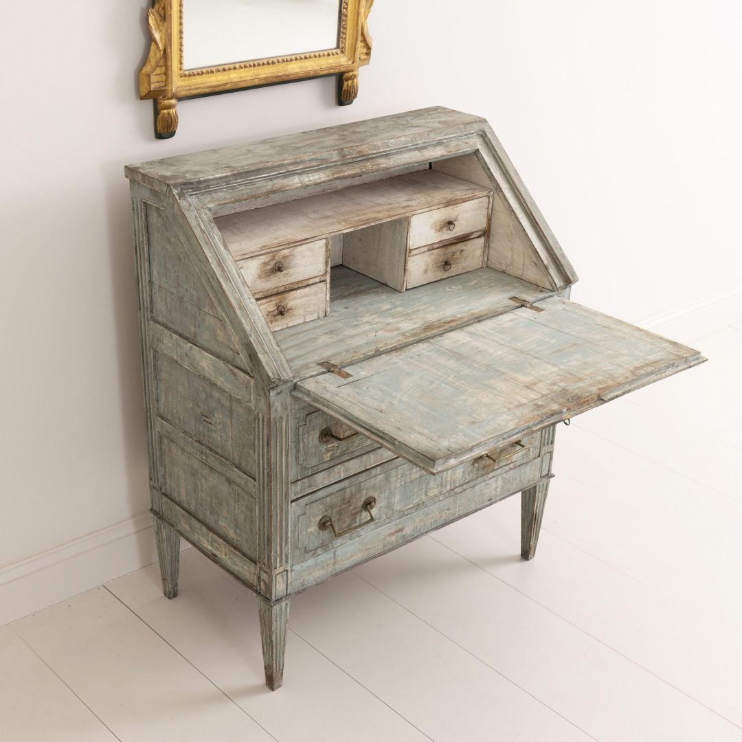 2_2055_18th_century_painted_french_secretary_desk_8