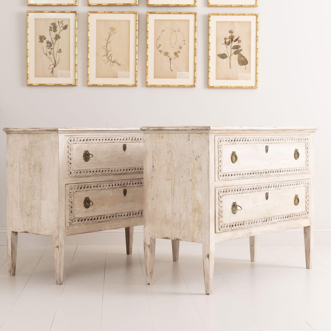2_2061_italian_neoclassical_style_large_painted_pair_commodes_chests_19