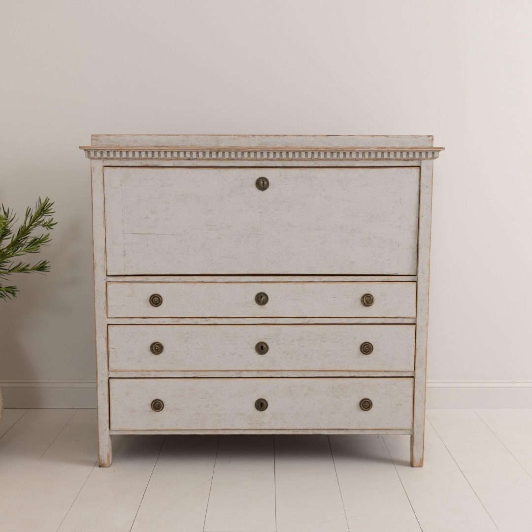 2_2114_18th_century_swedish_gustavian_painted_fall_front_desk_secretary_18