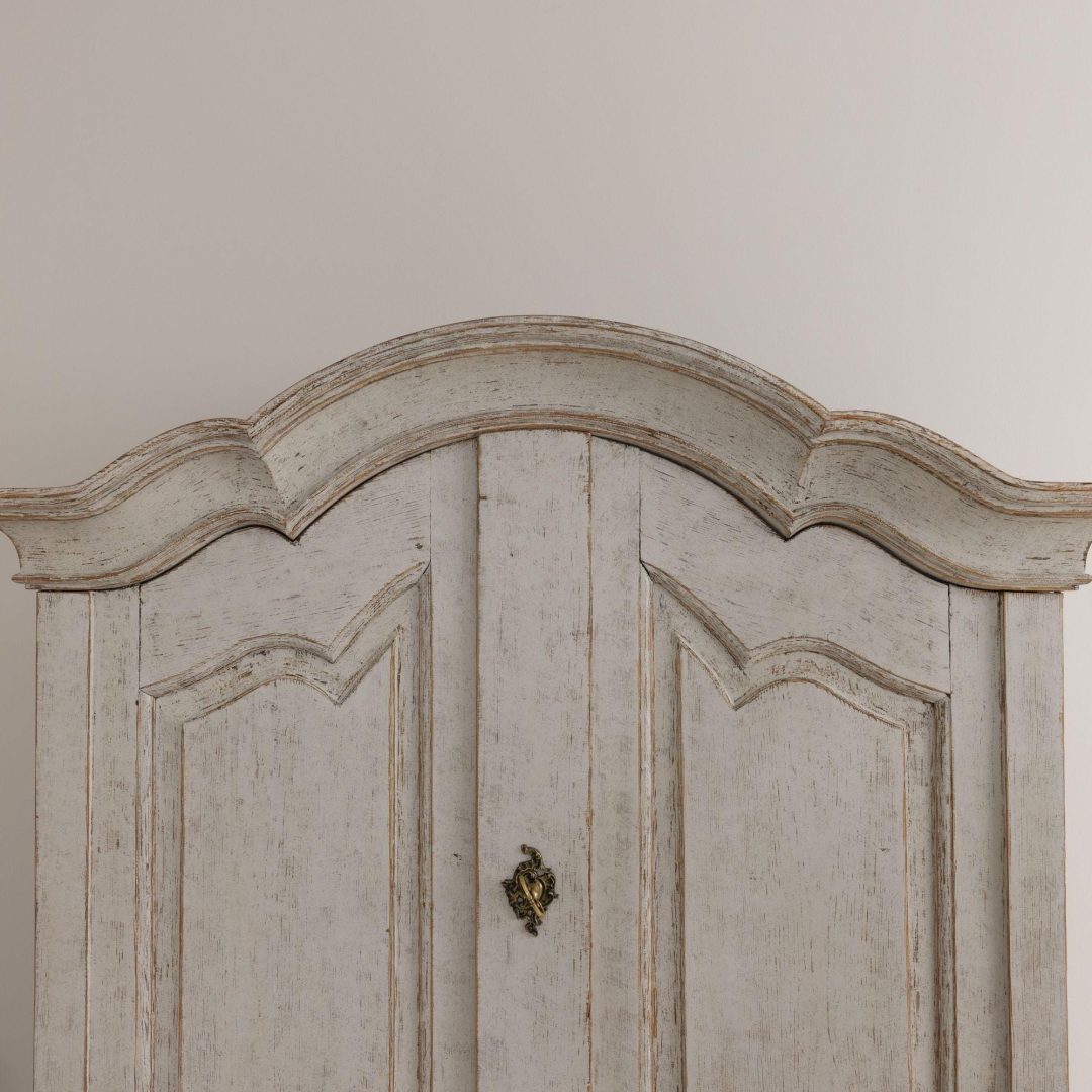 2_2128_18th_century_swedish_rococo_painted_linen_press_cabinet_16