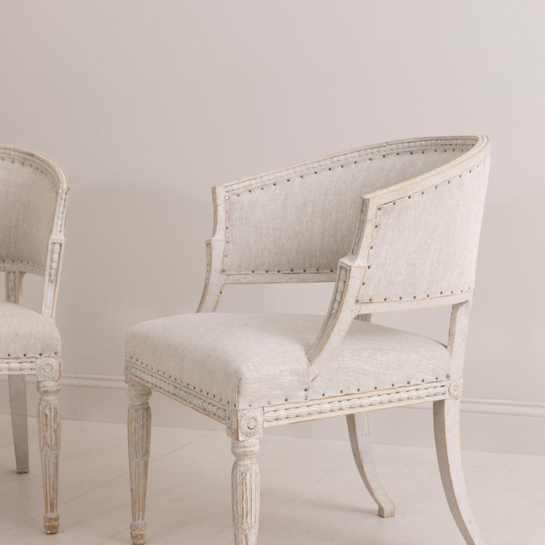 2_2130_Swedish_gustavian_pair_painted_carved_barrelback_armchairs_6