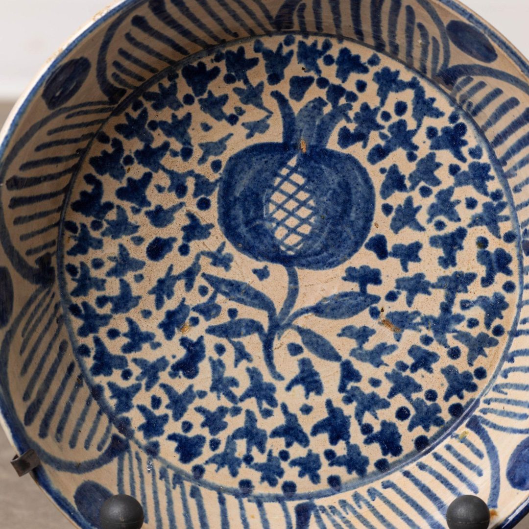 2_2145L_19th_century_Spanish_small_Fajalauza_bowl_from_Granada_006