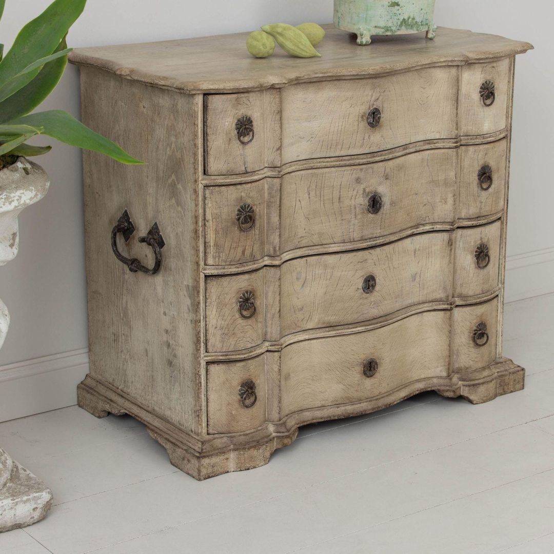 2_2157_18th_century_danish_oak_commode_in_original_patina_013