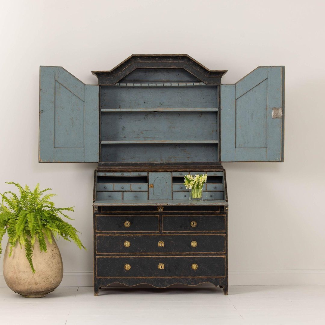 2_2198_18th_century_swedish_gustavian_secretary_with_library_005