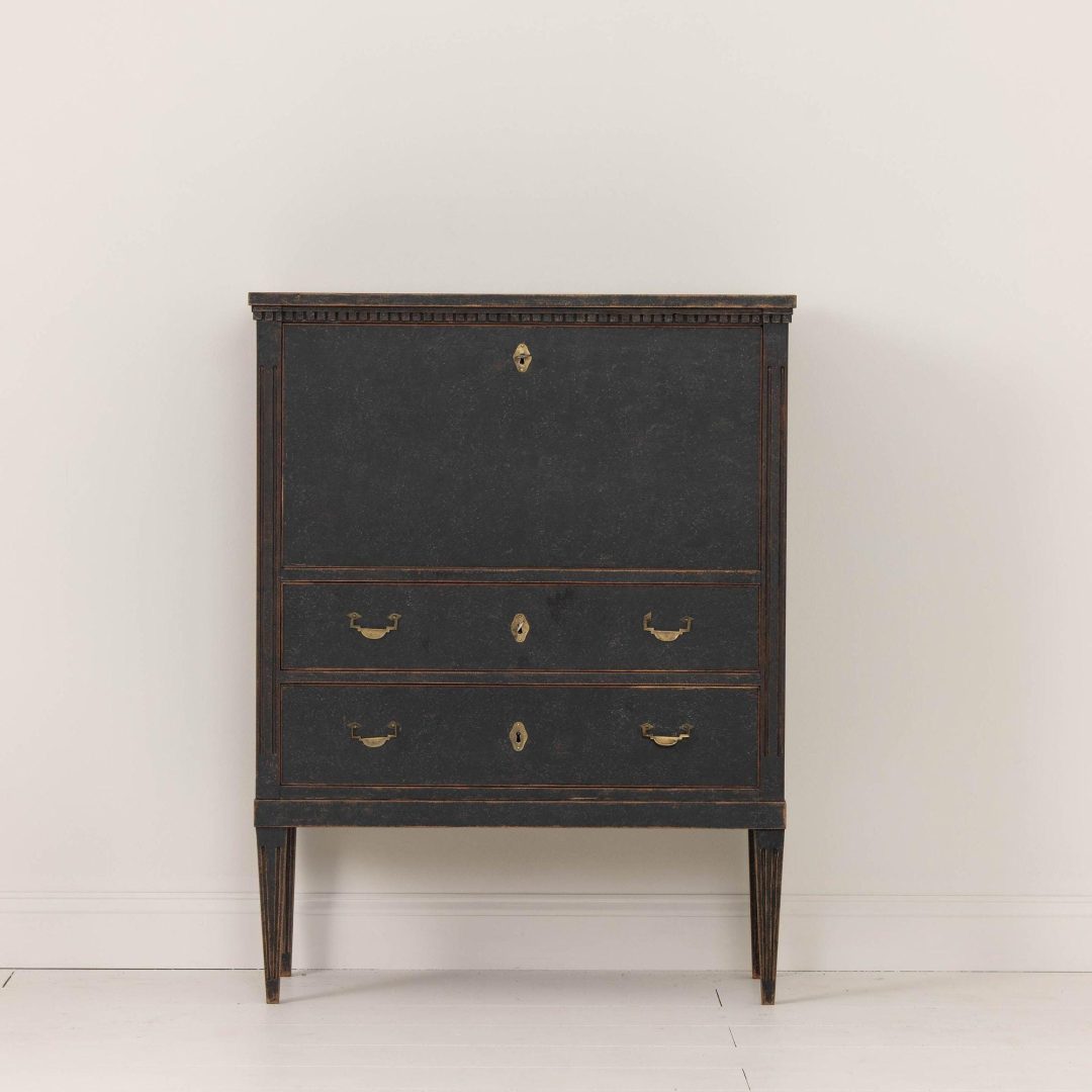 2_2228_18th_century_swedish_gustavian_fall_front_secretary_006