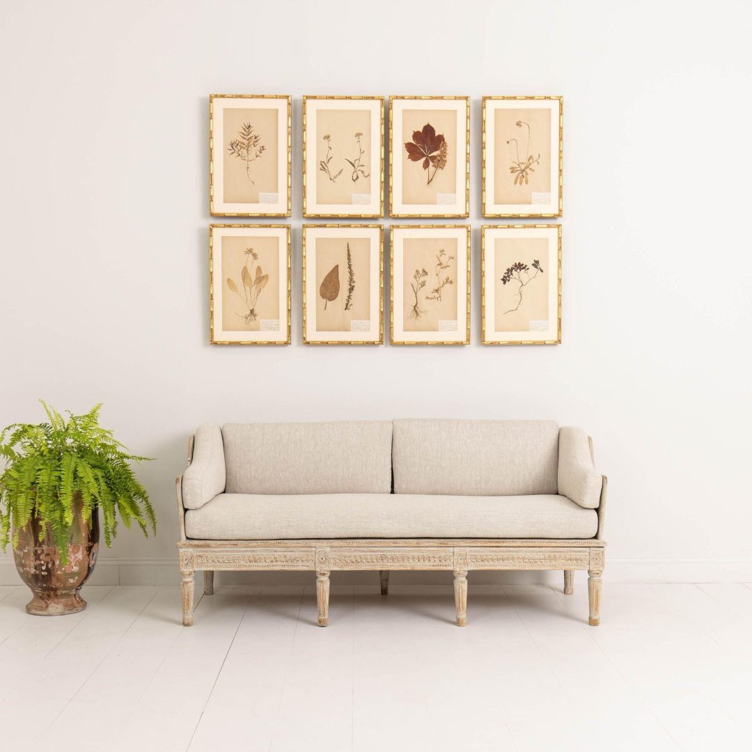 2_2231_18th_century_swedish_gustavian_period_trag_sofa_001