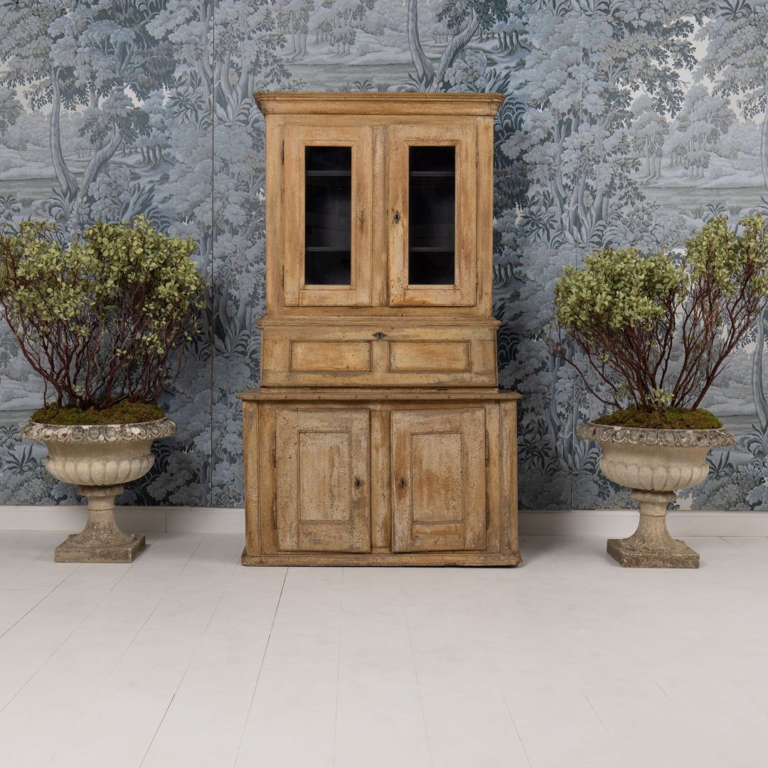 2_2306_19th_century_swedish_vitrine__secretary_in_original_paint-0001