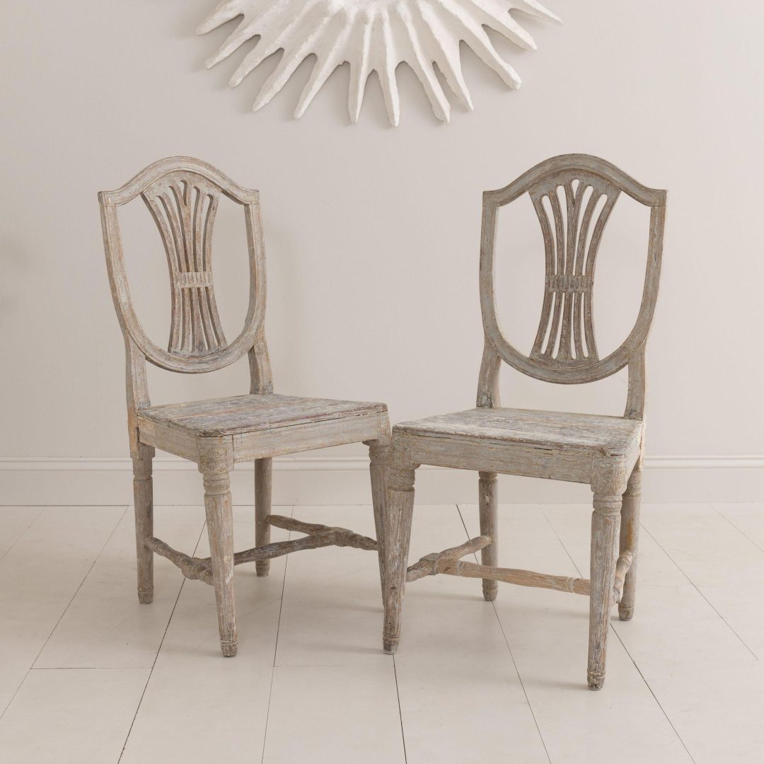 3_2045_18th_century_swedish_gustavian_pair_original_paint_side_chairs_9