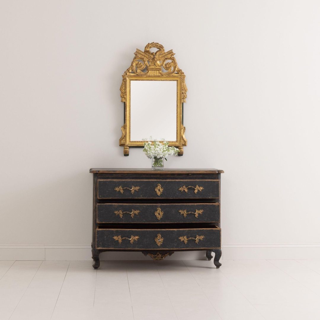 3_2093_18th_century_swedish_rococo_black_painted_chest_commode_4