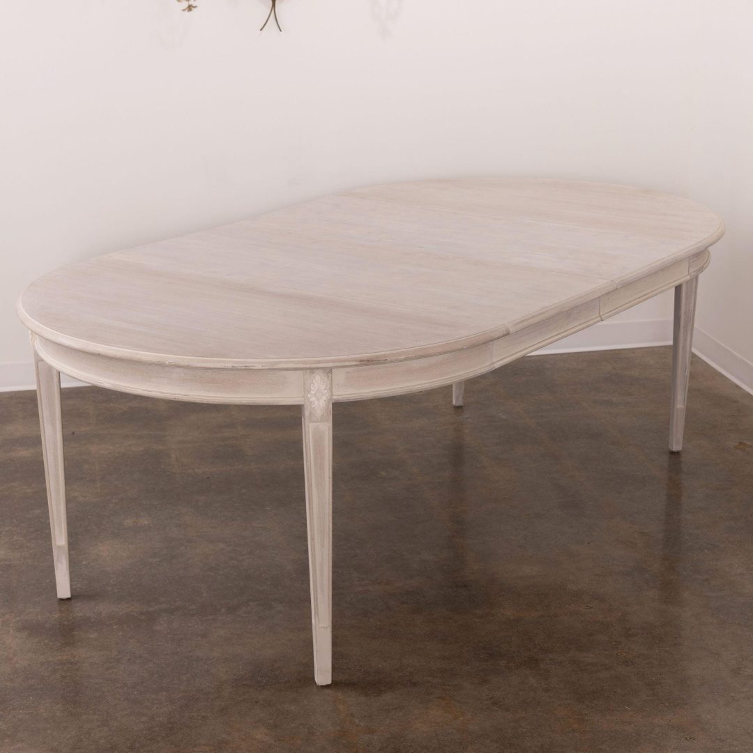3_2095_19th_century_swedish_gustavian_three_leaf_bleached_and_glazed_extension_table_15