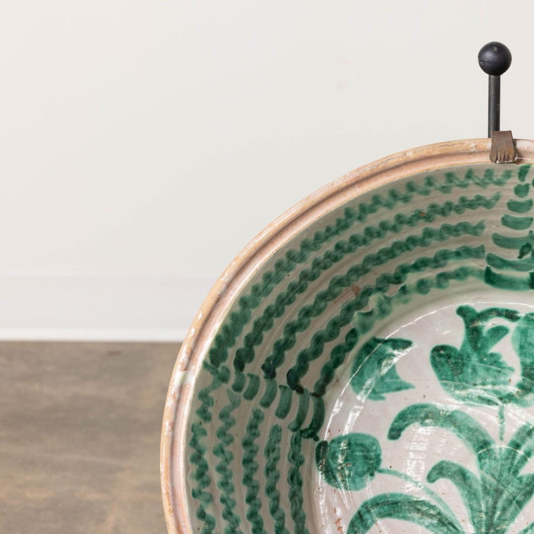 3_2135_19th_century_Spanish_large_Fajalauza_lebrillo_from_Granada_002