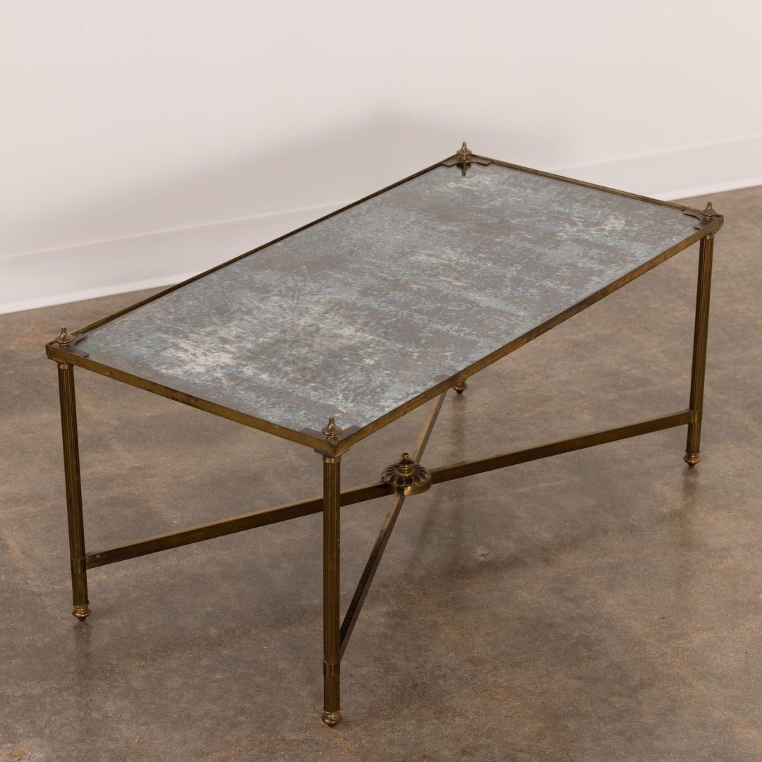 4_1719_French_Hollywood_Regency_Style_eglomise_mirrored_top_brass_cocktail_table_02