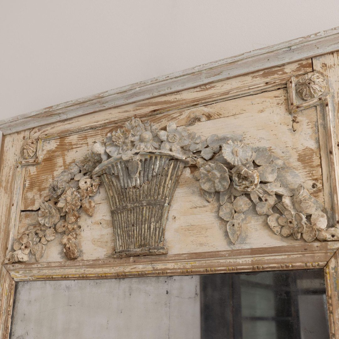 4_2058_18th_century_french_carved_painted_trumeau_original_mercury_plate_12