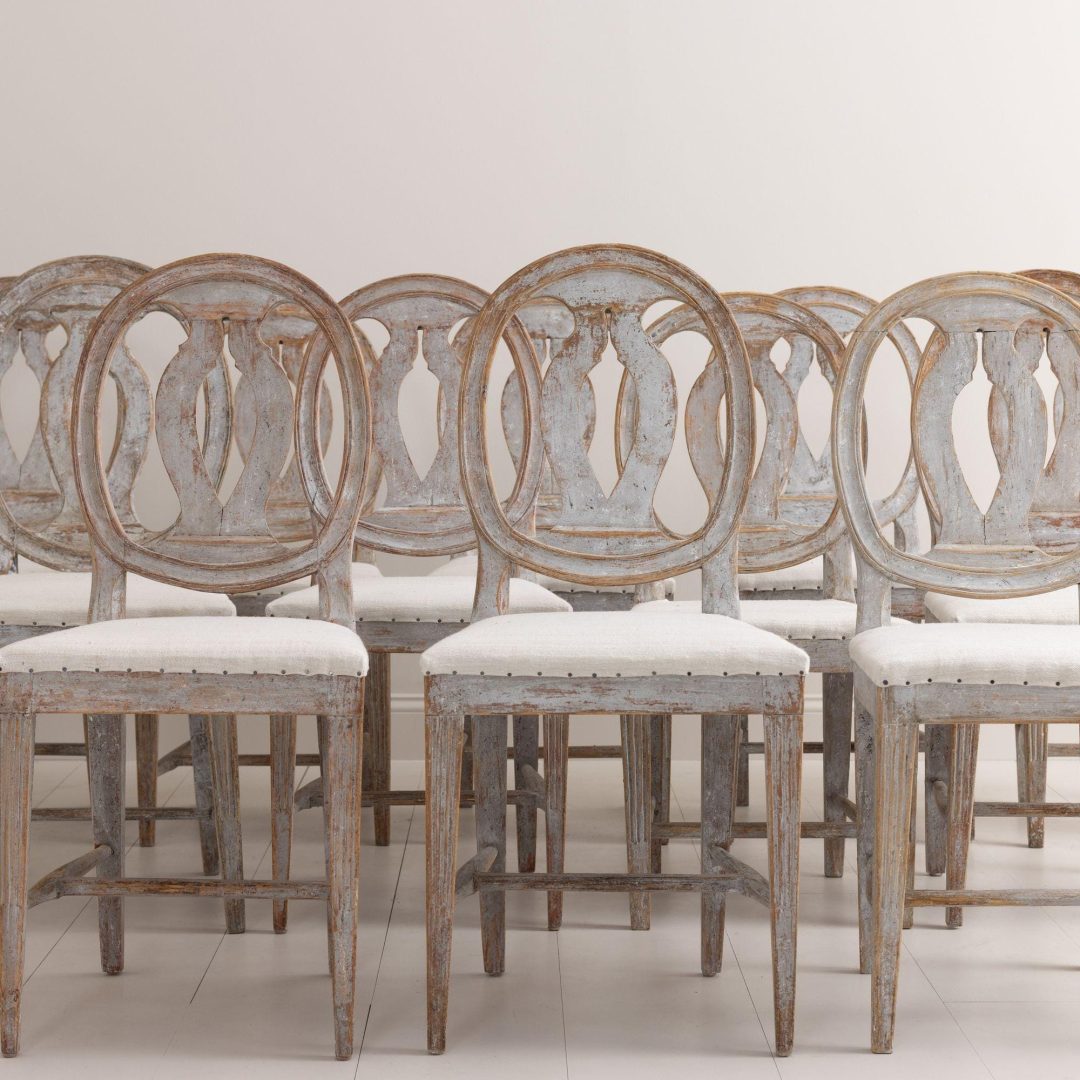 4_2125_19th_century_swedish_gustavian_set_twelve_original_paint_dining_chairs_10