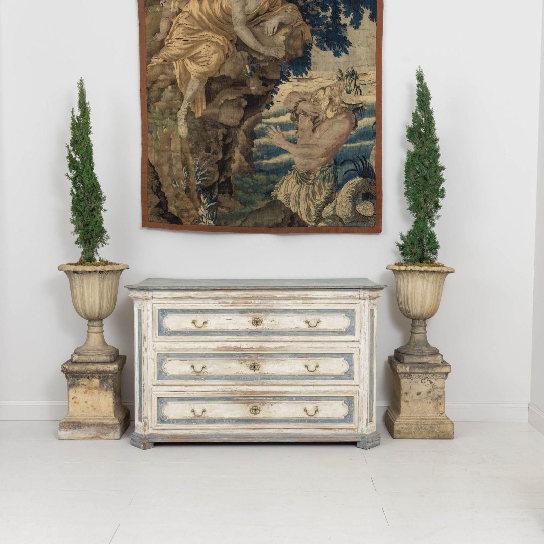 4_2137_18th_century_french_painted_commode_with_hand-painted_marbelized_top_007