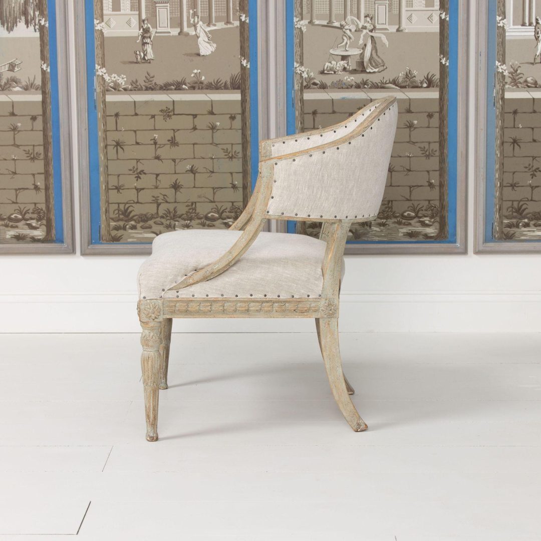 4_2164_B_19th_century_Swedish_Gustavian_upholstered_painted_barrel_back_chair-0005