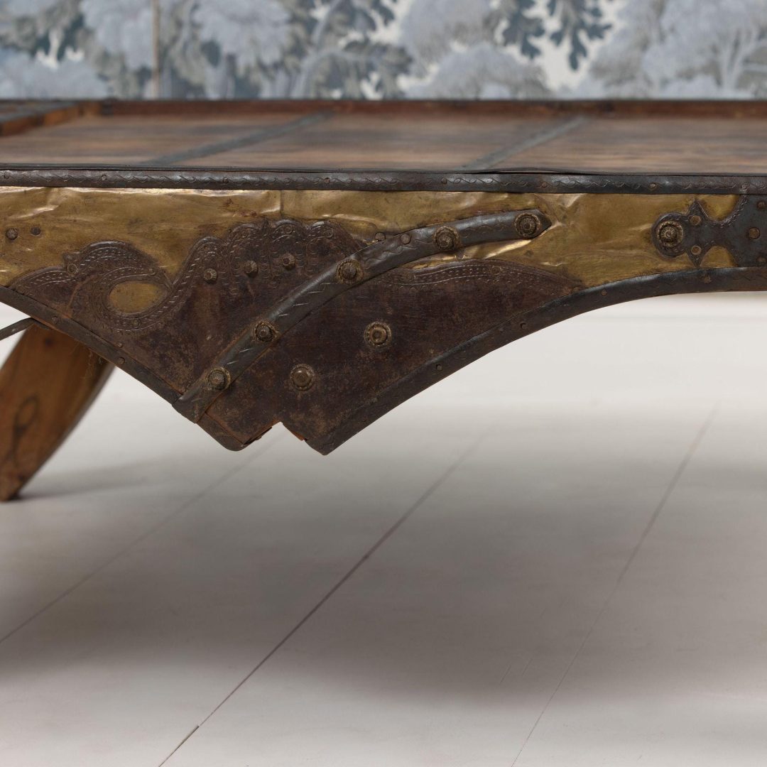 4_2292_Early_20th_century_Mauritania_acacia_wood_coffee_table-0003