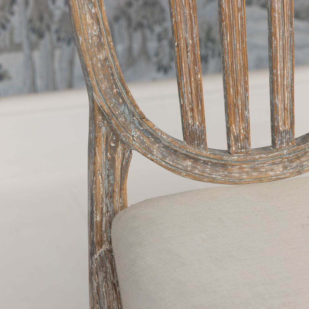 4_2298_18th_century_swedish_gustavian_pair_of_chairs_in_original_paint-0016