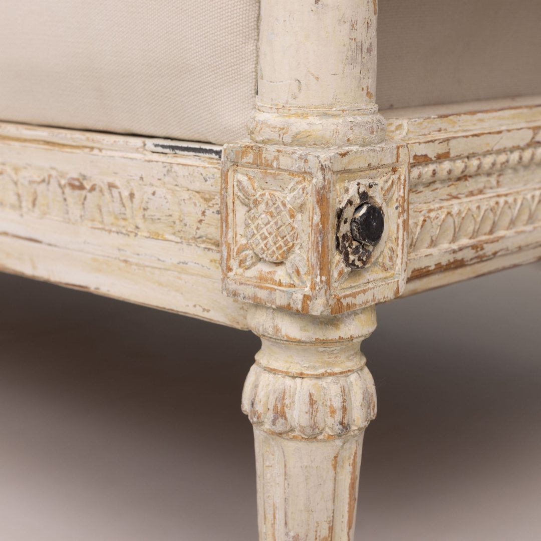 4_2335_19th_century_Swedish_Gustavian_daybed_in_original_paint-0008