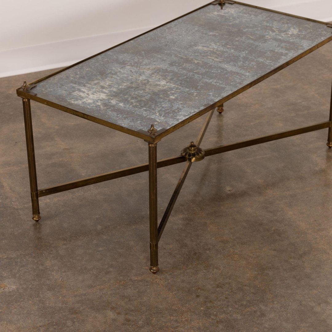 5_1719_French_Hollywood_Regency_Style_eglomise_mirrored_top_brass_cocktail_table_04