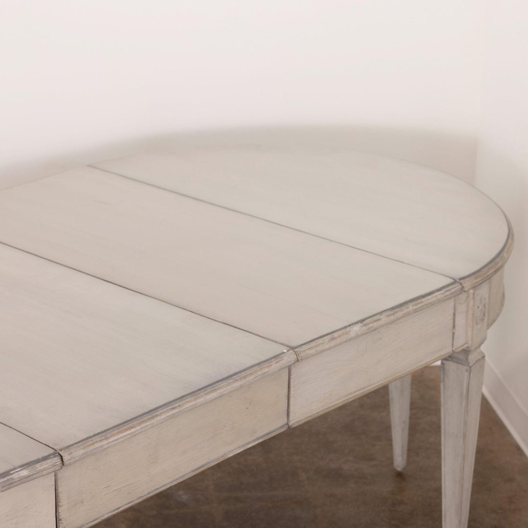 5_1998_19th_century_swedish_gustavian_three_leaf_painted_extension_table_13