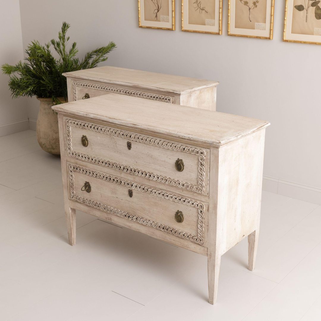 5_2061_italian_neoclassical_style_large_painted_pair_commodes_chests_5