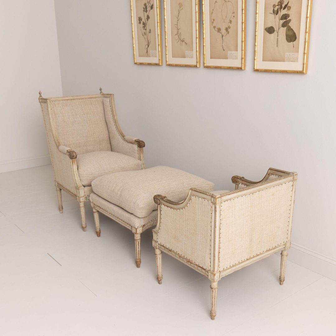 5_2116_19th_century_french_duchesse_brisee_pair_original_paint_chairs_ottoman_8