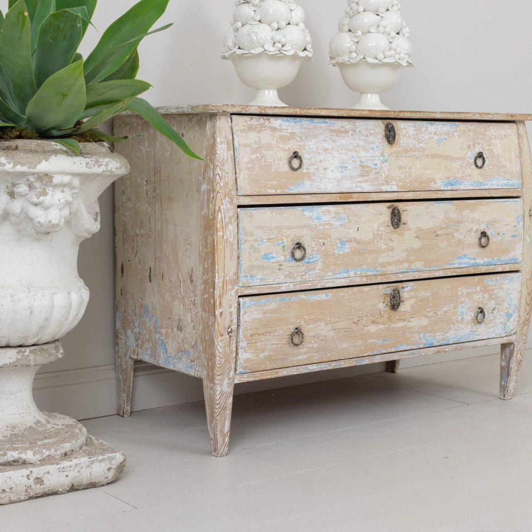 5_2134_19th_century_dutch_commode_in_original_paint_007