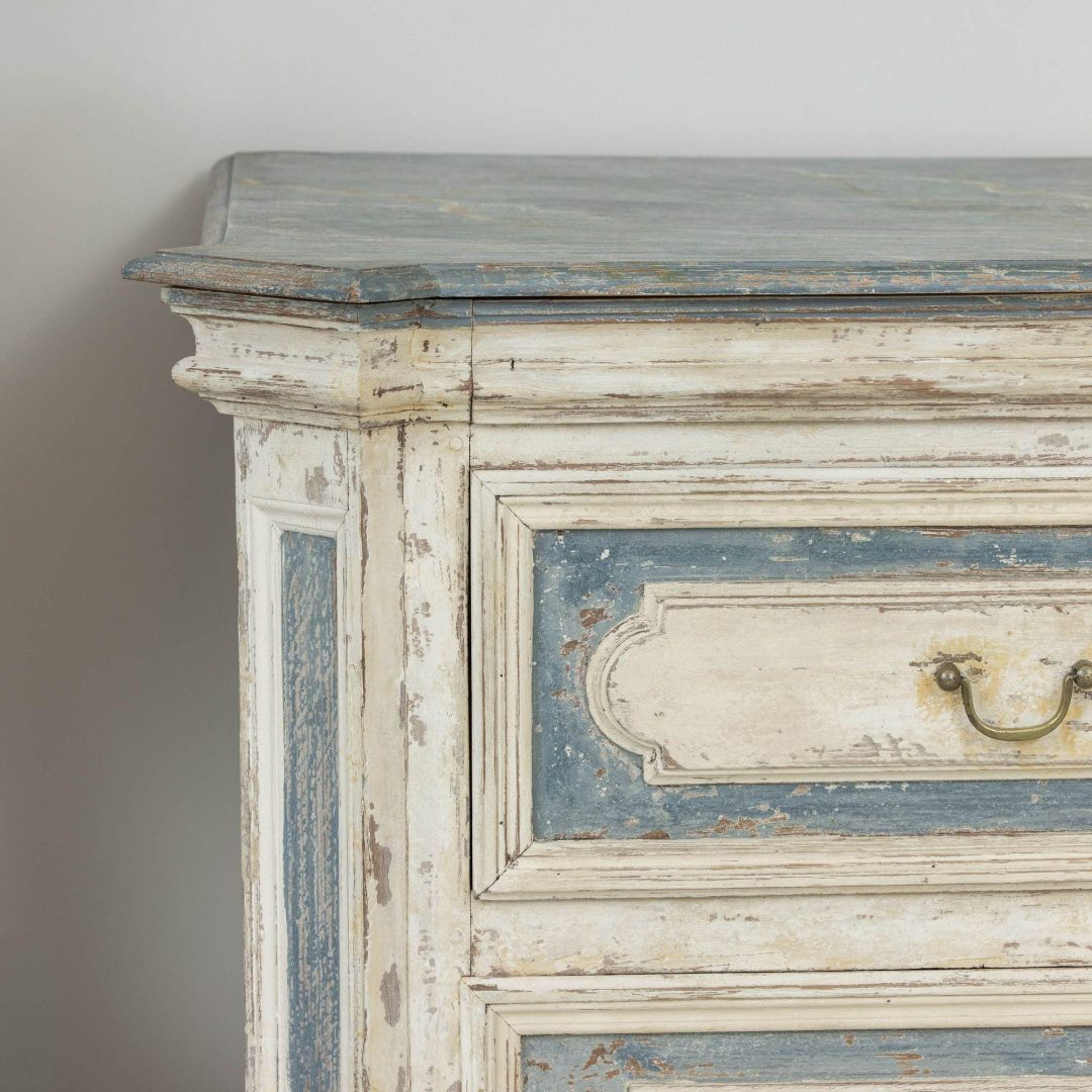 5_2137_18th_century_french_painted_commode_with_hand-painted_marbelized_top_018