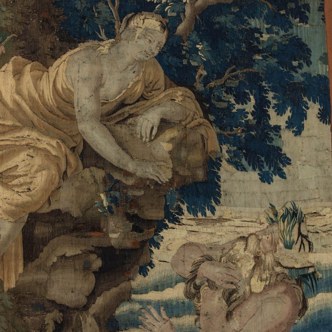 5_2168_17th_century_French_Aubusson_tapestry_fragment_009