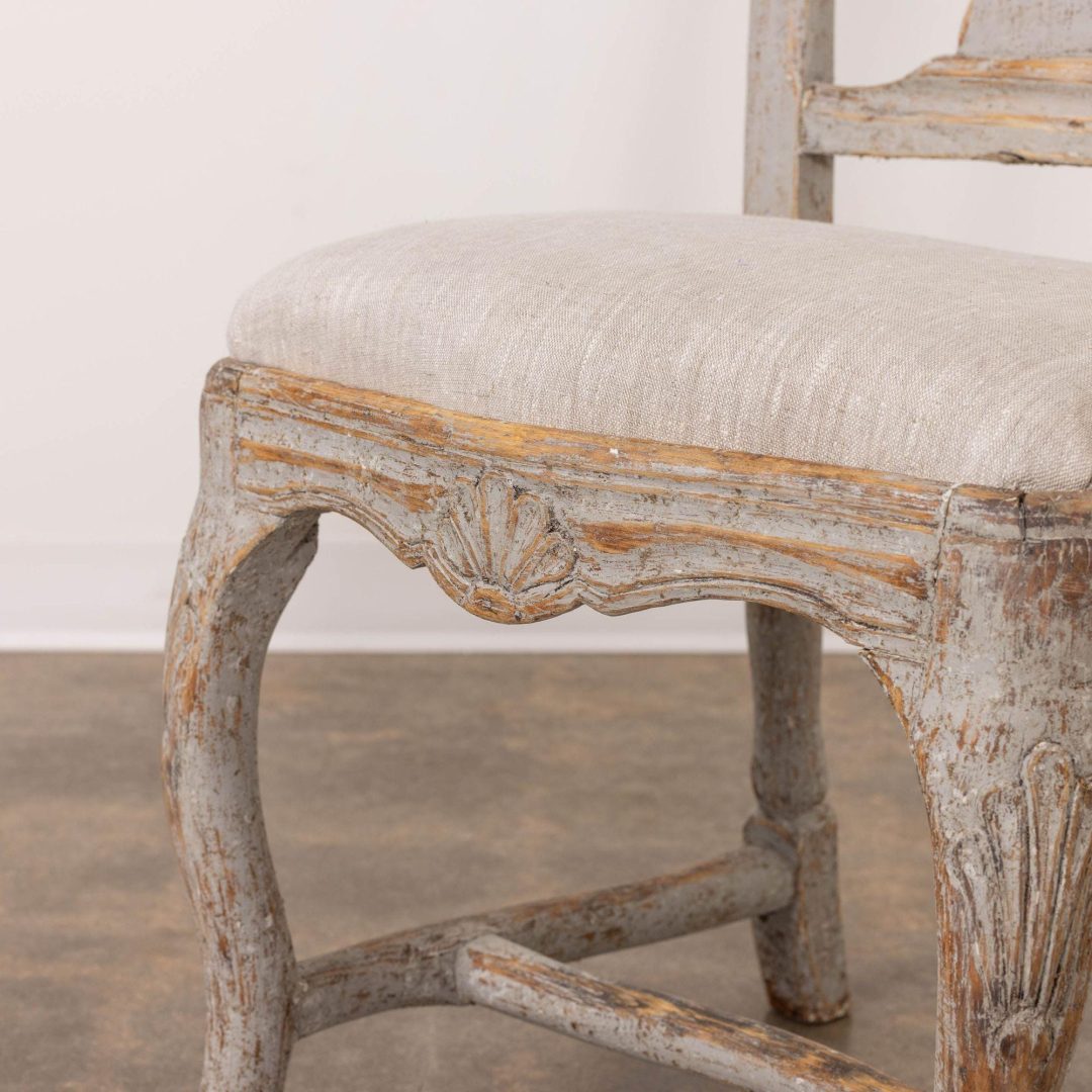 5_2236_18th_century_set_of_six_Swedish_Rococo_painted_chairs_006