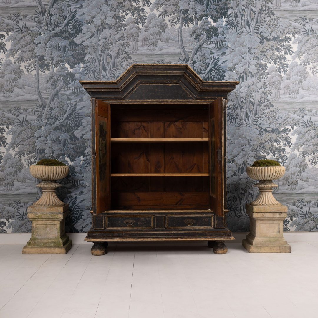 5_2289_18th_century_Swedish_Baroque_painted_linen_press_cabinet-0005