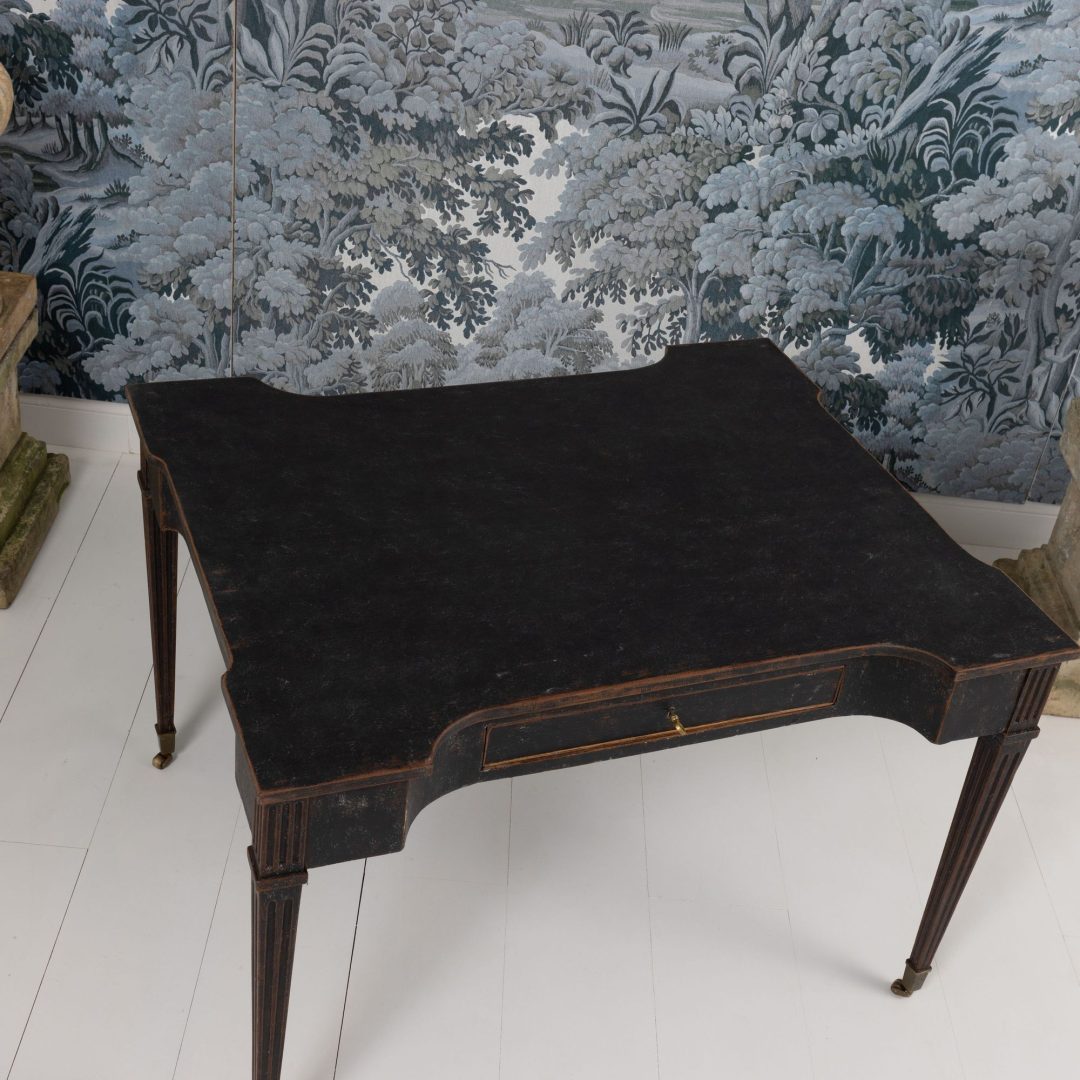 5_2339_18th_century_dutch_Louis_XVI_painted_writing_desk-0017