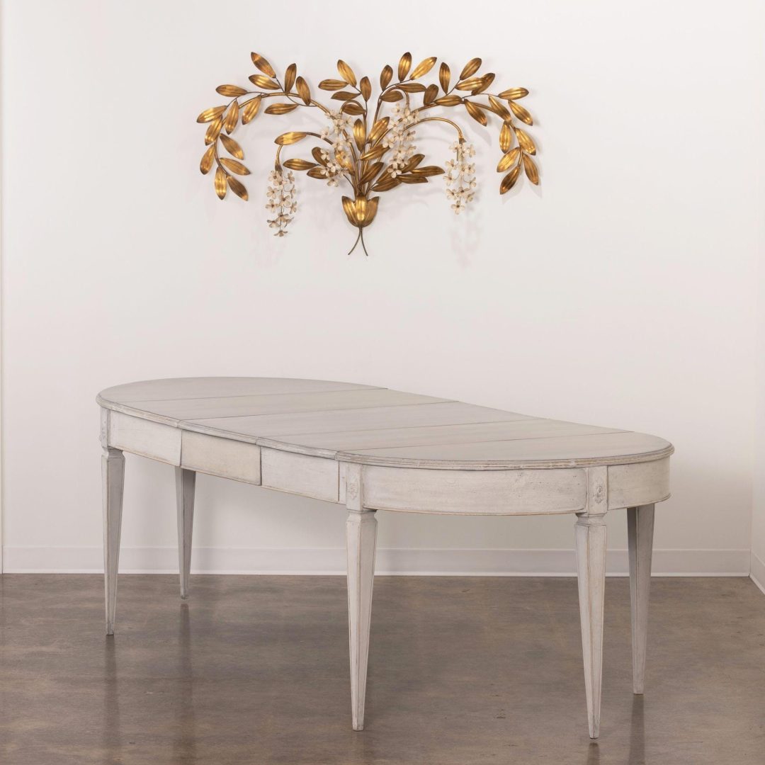 6_1998_19th_century_swedish_gustavian_three_leaf_painted_extension_table_21