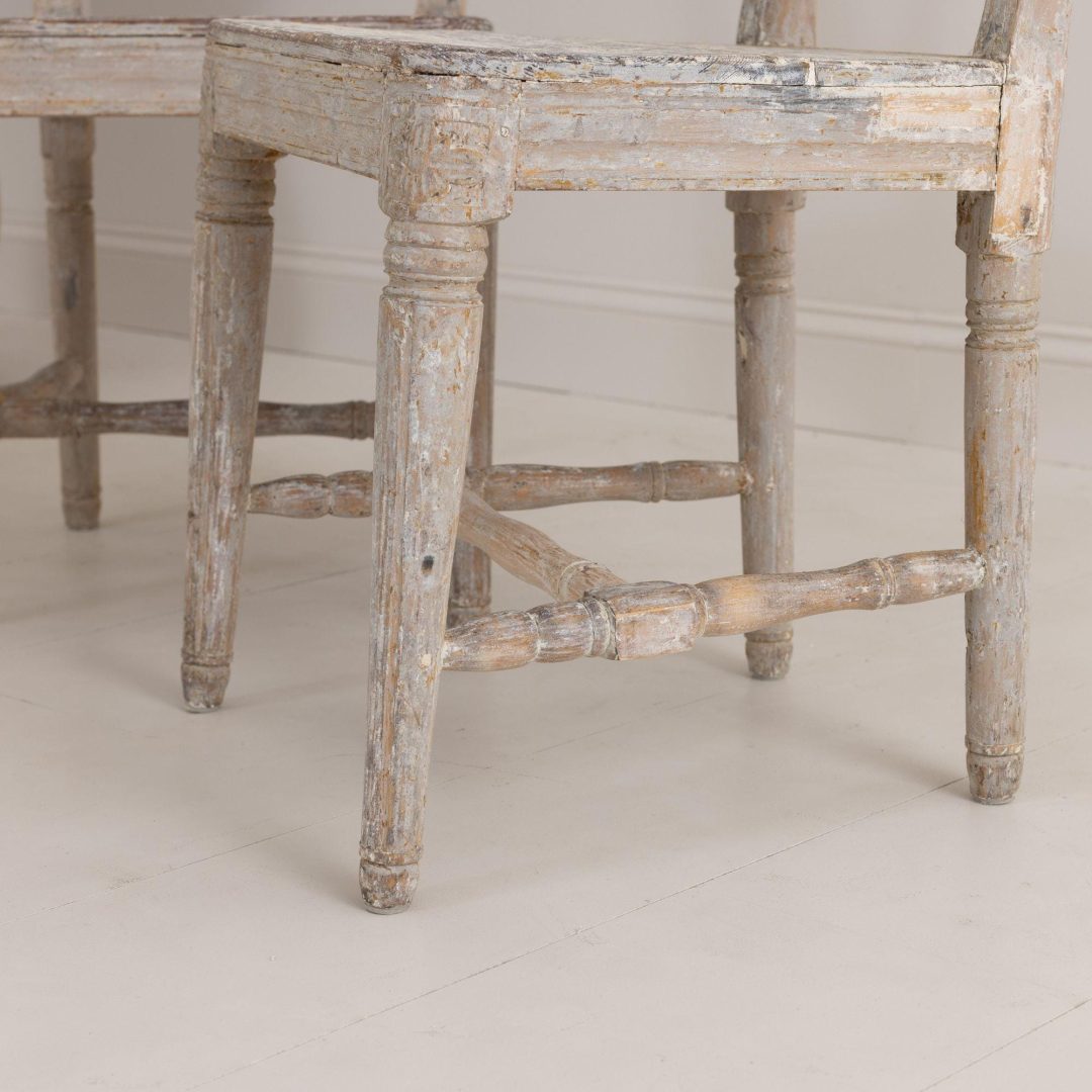 6_2045_18th_century_swedish_gustavian_pair_original_paint_side_chairs_12