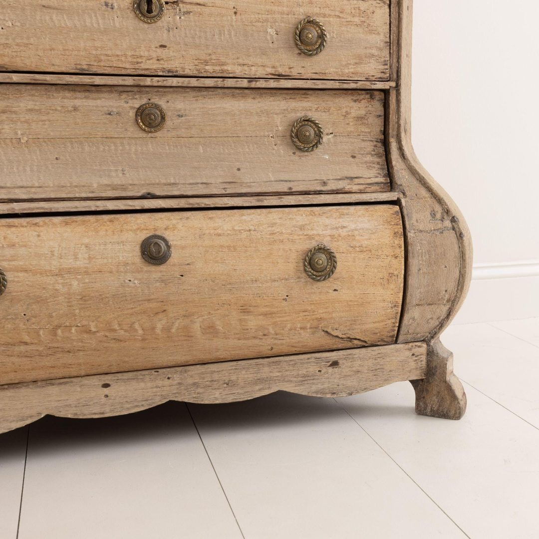 6_2064_19th_century_dutch_rococo_natural_scalloped_top_bombay_commode_chest_15