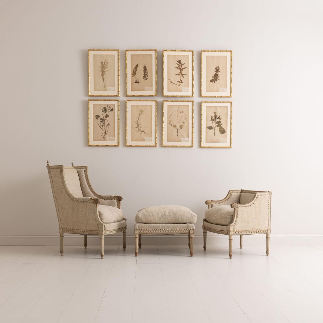 6_2116_19th_century_french_duchesse_brisee_pair_original_paint_chairs_ottoman_10