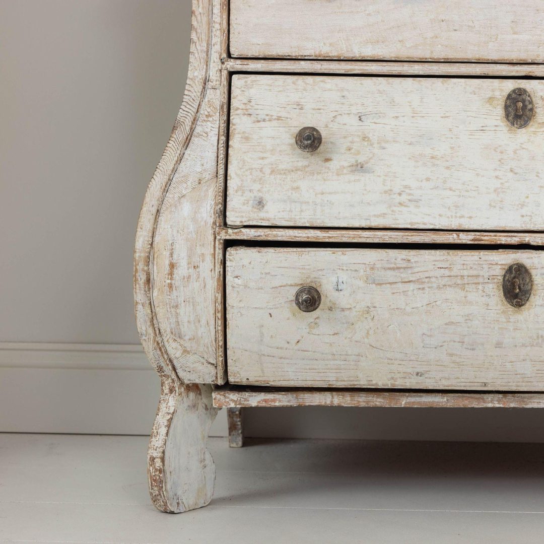 6_2156_19th_century_dutch_commode_in_original_paint_011